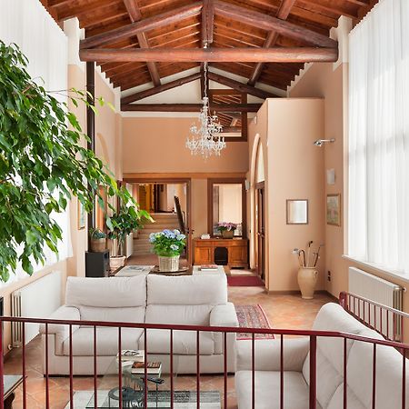 Hotel Tre Punte Гарньяно Экстерьер фото