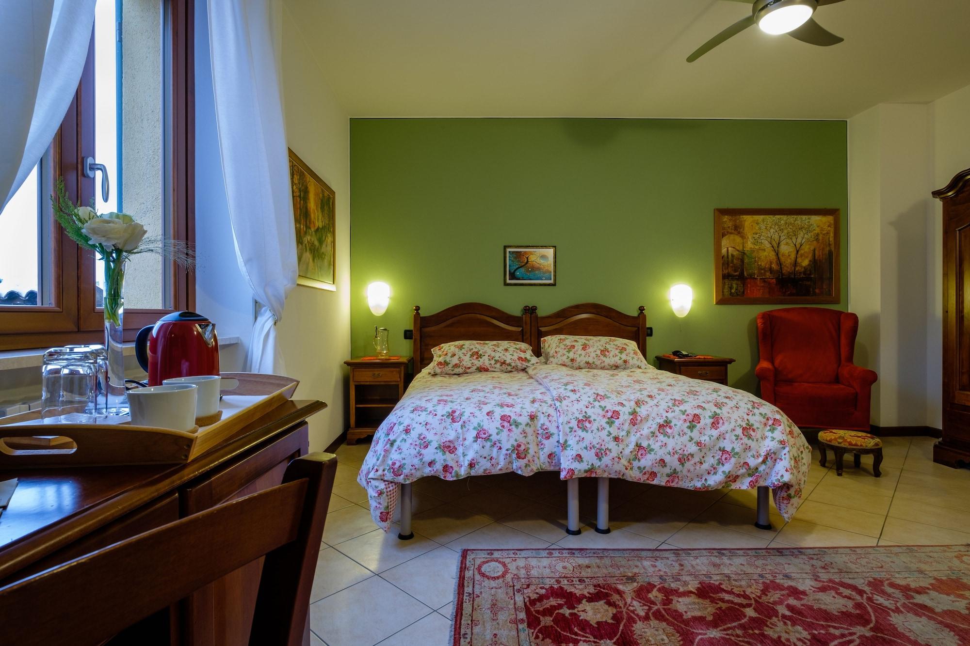 Hotel Tre Punte Гарньяно Экстерьер фото