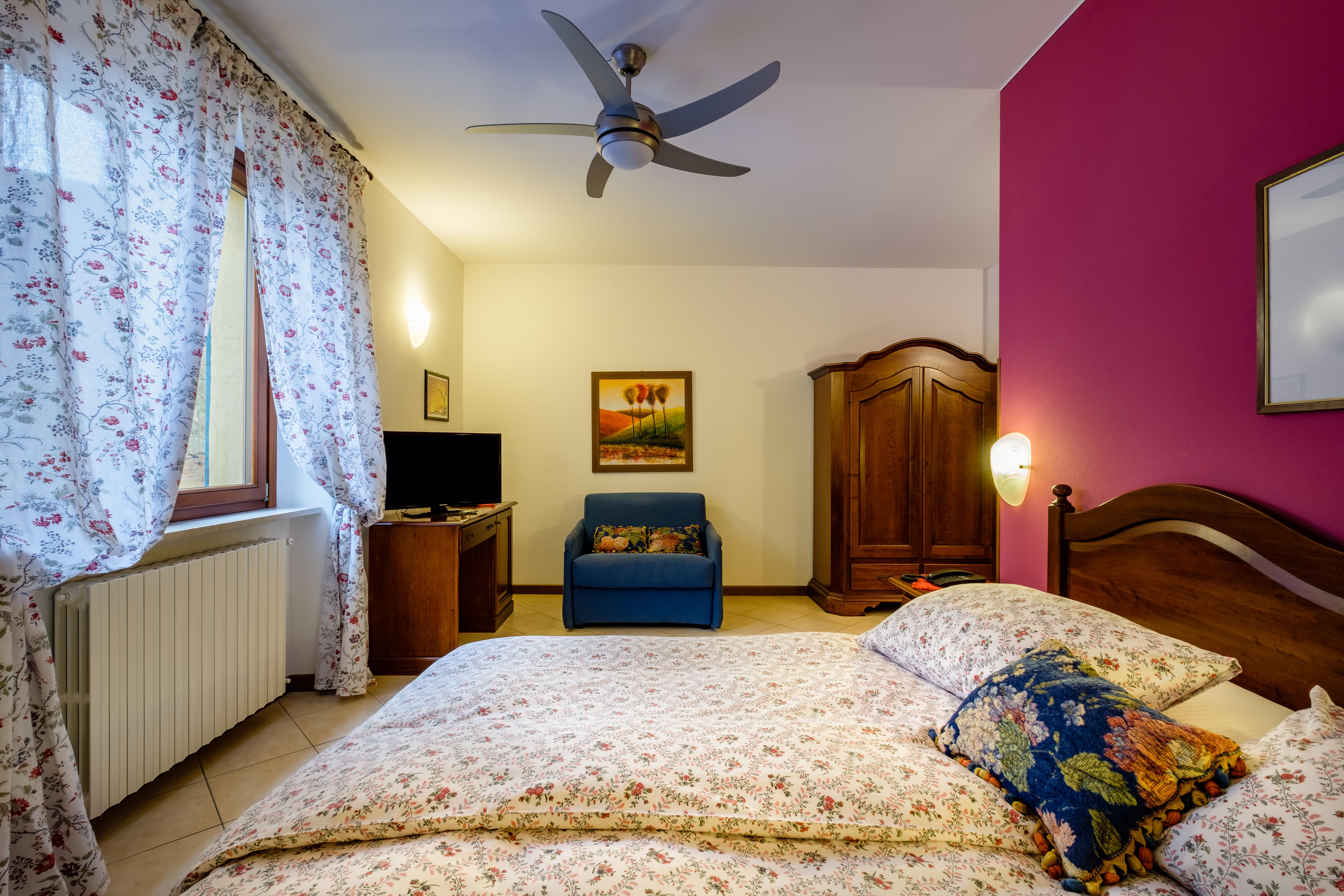 Hotel Tre Punte Гарньяно Экстерьер фото