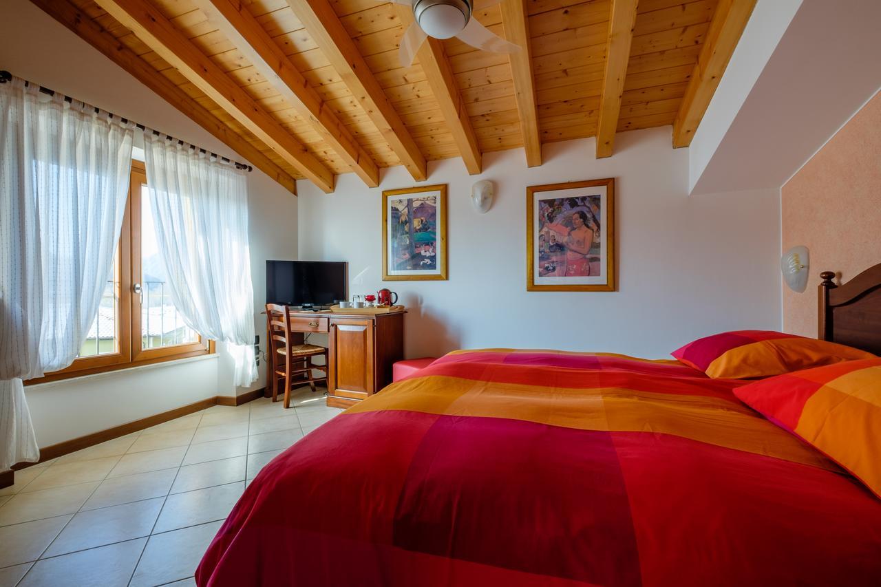 Hotel Tre Punte Гарньяно Экстерьер фото
