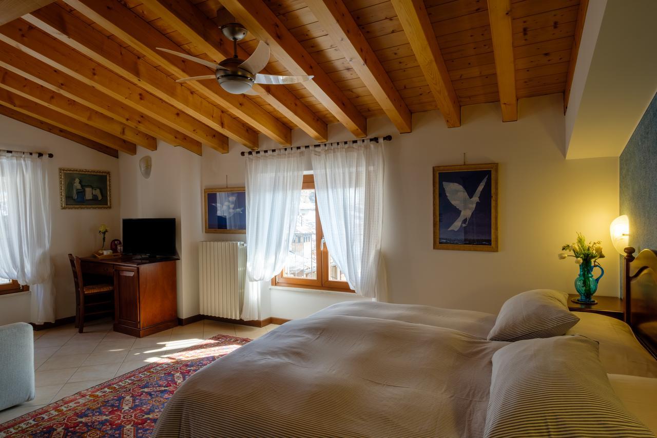 Hotel Tre Punte Гарньяно Экстерьер фото