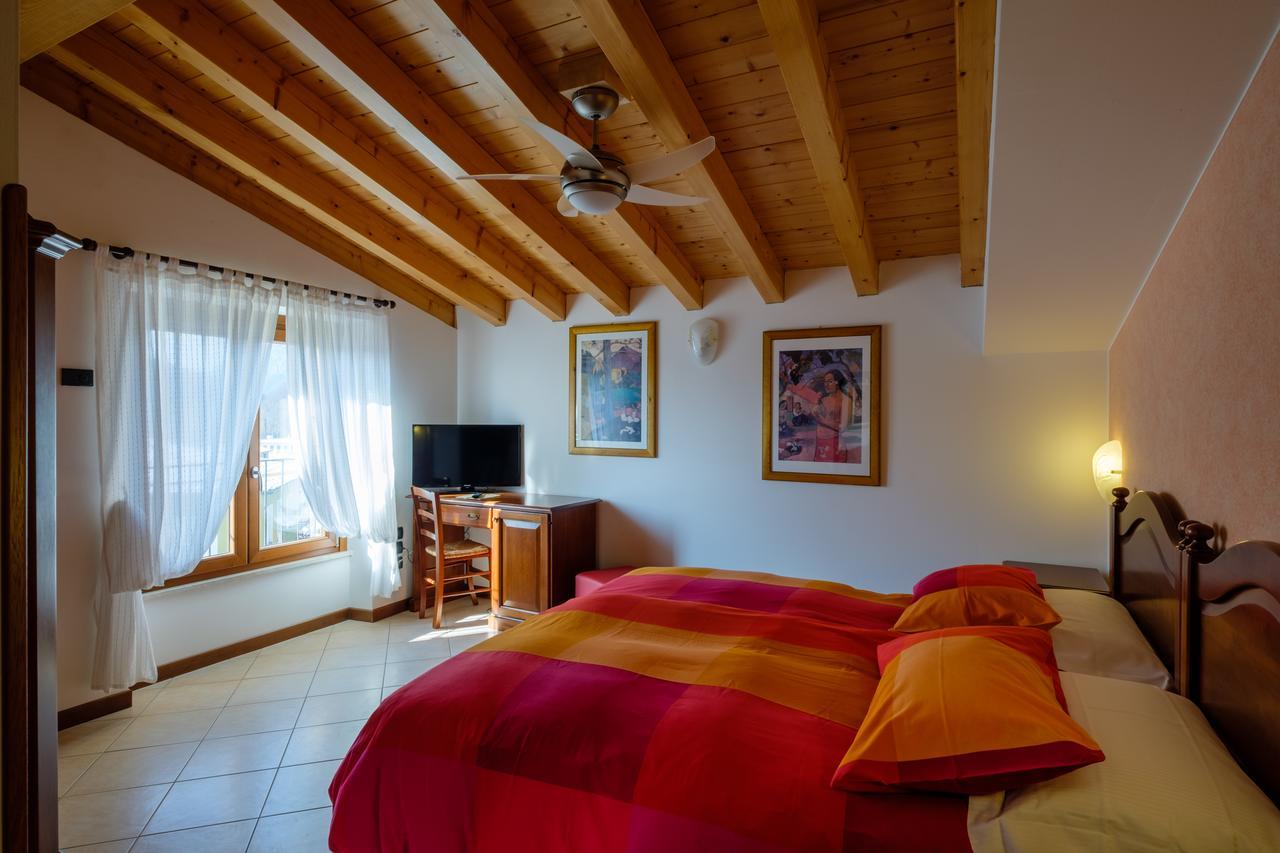 Hotel Tre Punte Гарньяно Экстерьер фото